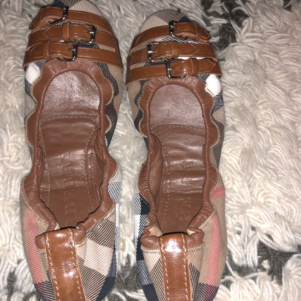 Burberry shoes